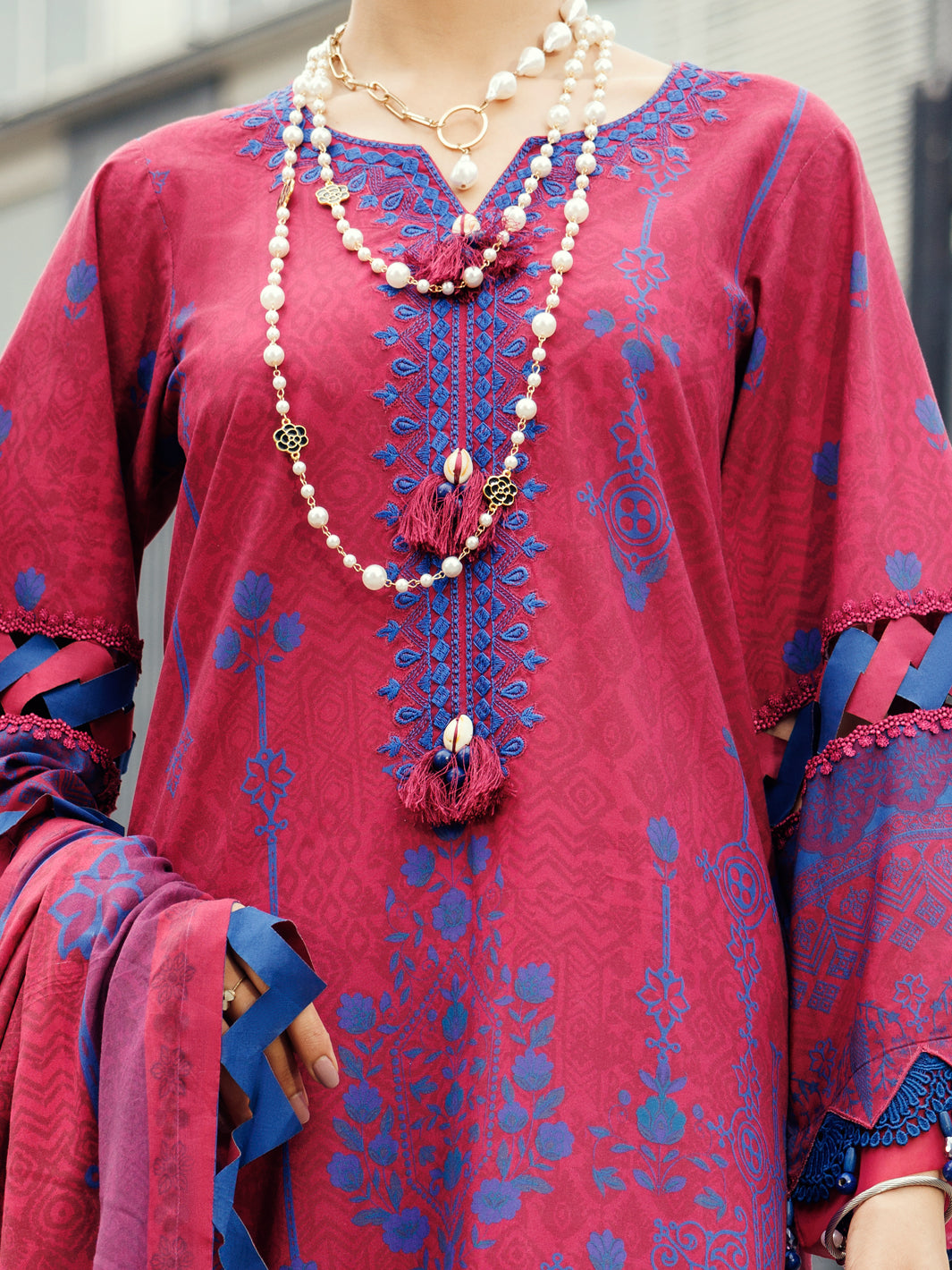 Almirah Fuchsia Cambric 3Pc Unstitched - ALP-3PS-2211