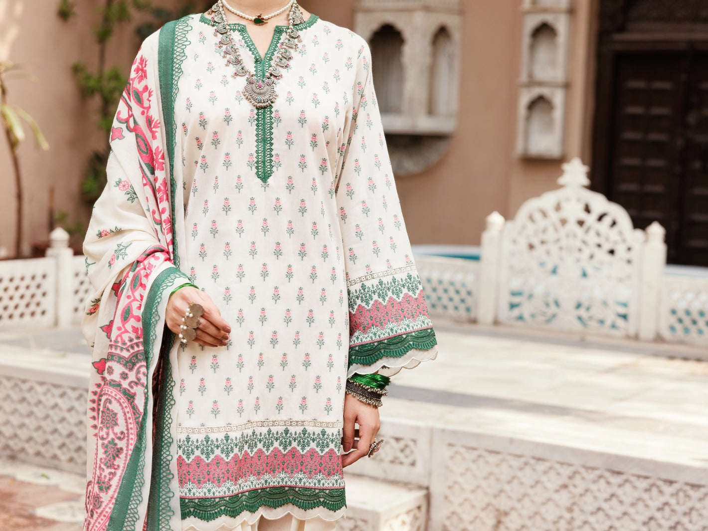 Almirah Ivory Yarn Dyed Jacquard 3Pc Unstitched - ALP-3PS-2229