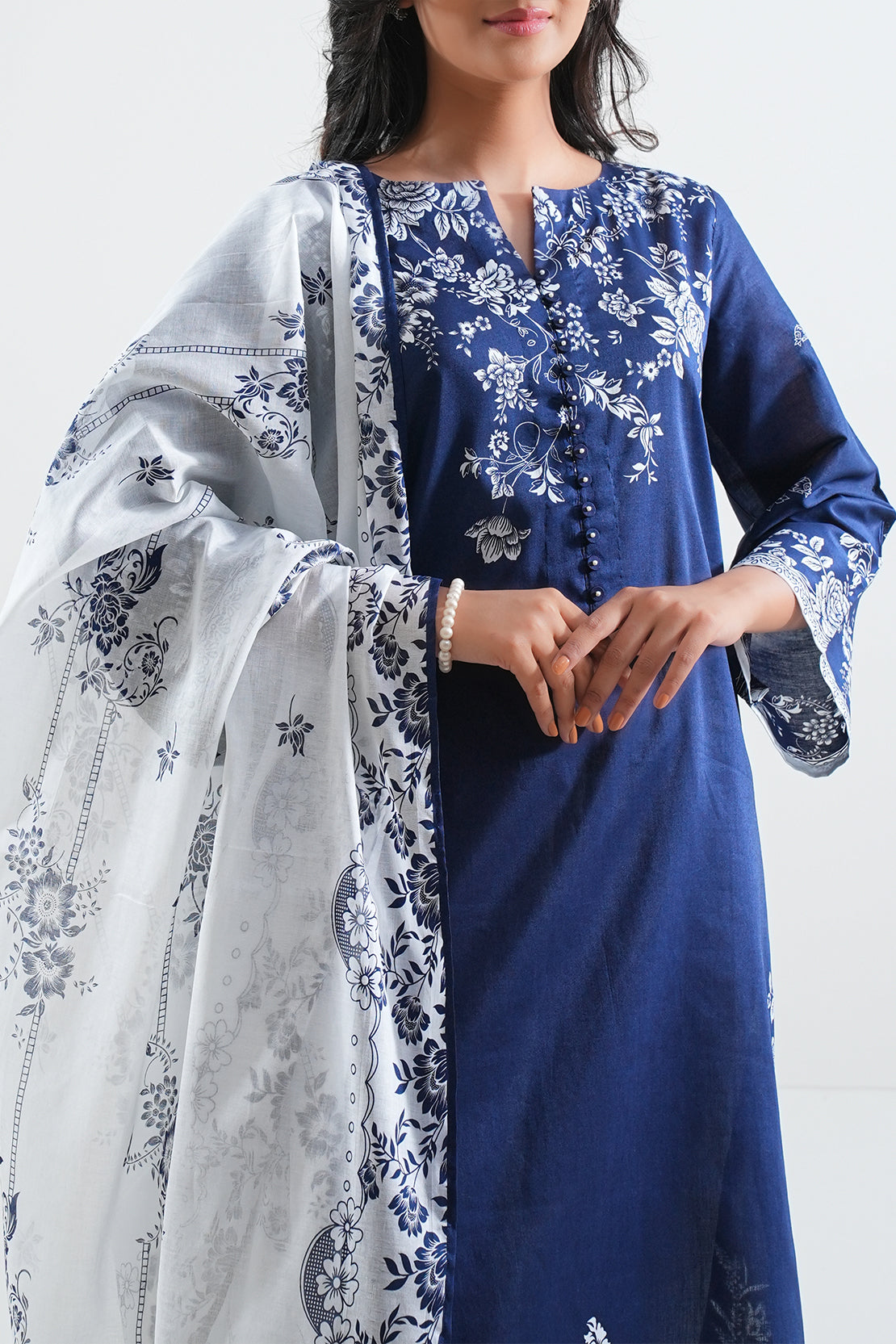 Saya Unstitched Printed Lawn 3 Piece