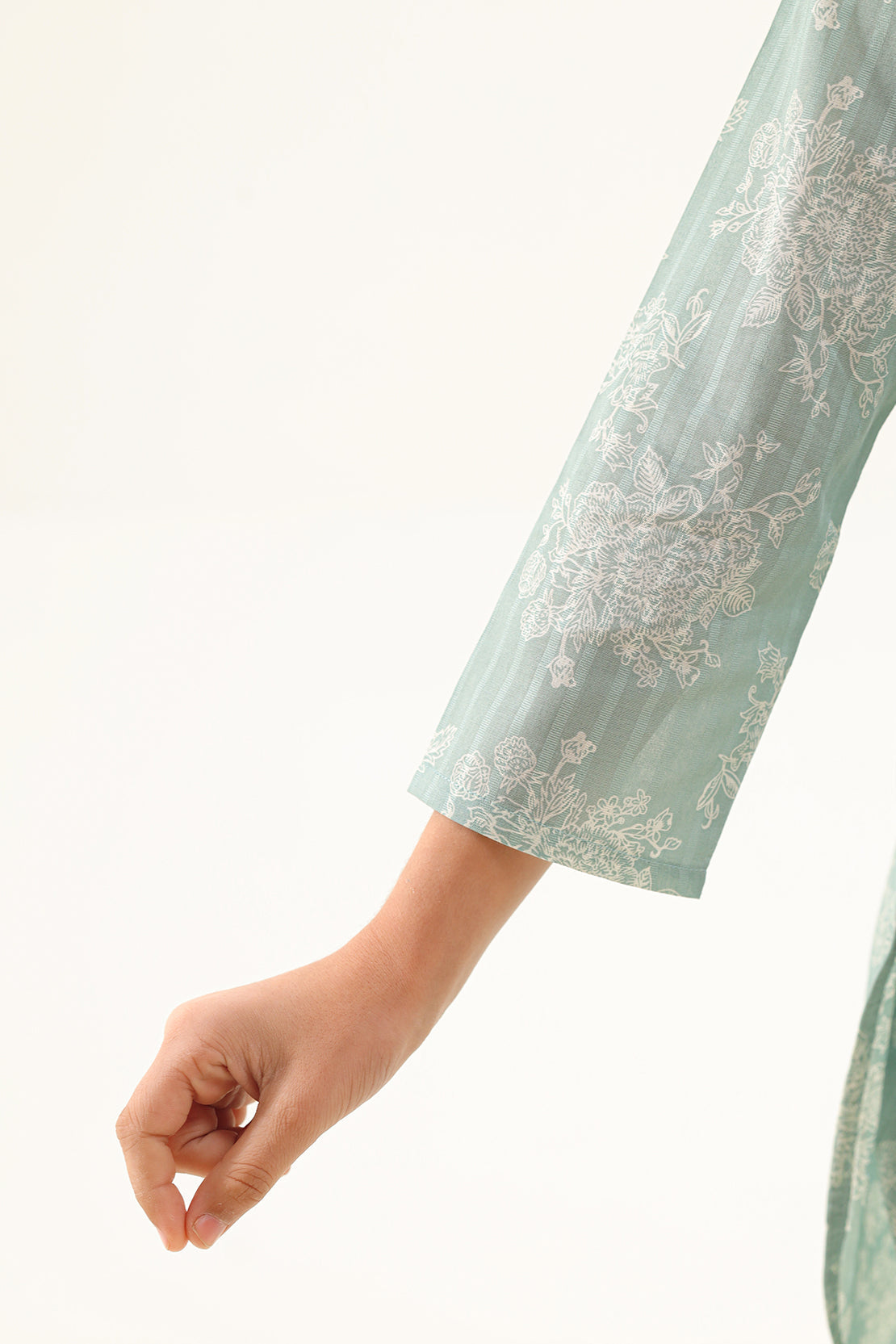 Saya Printed Lawn Stitched 2 Piece (Shirt/Trouser)  For Kids
