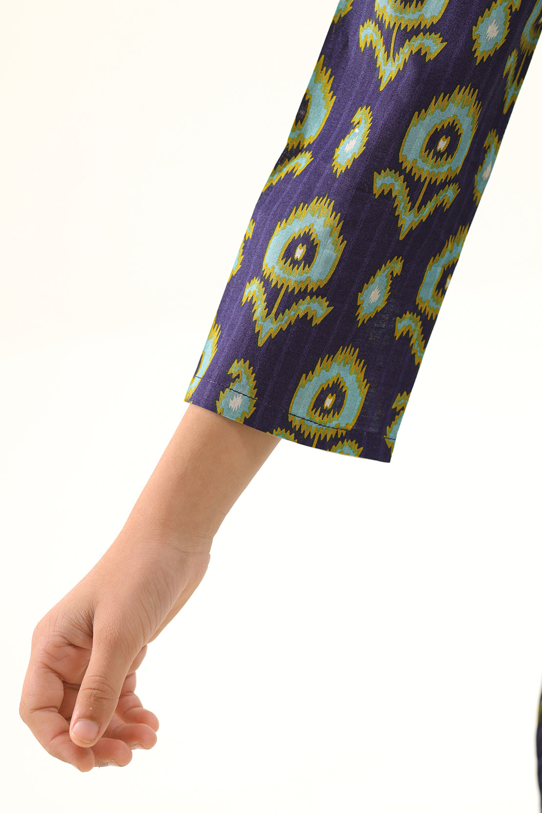 Saya Printed Strip Lawn Stitched 2 Piece (Shirt/Trouser)  For Kids