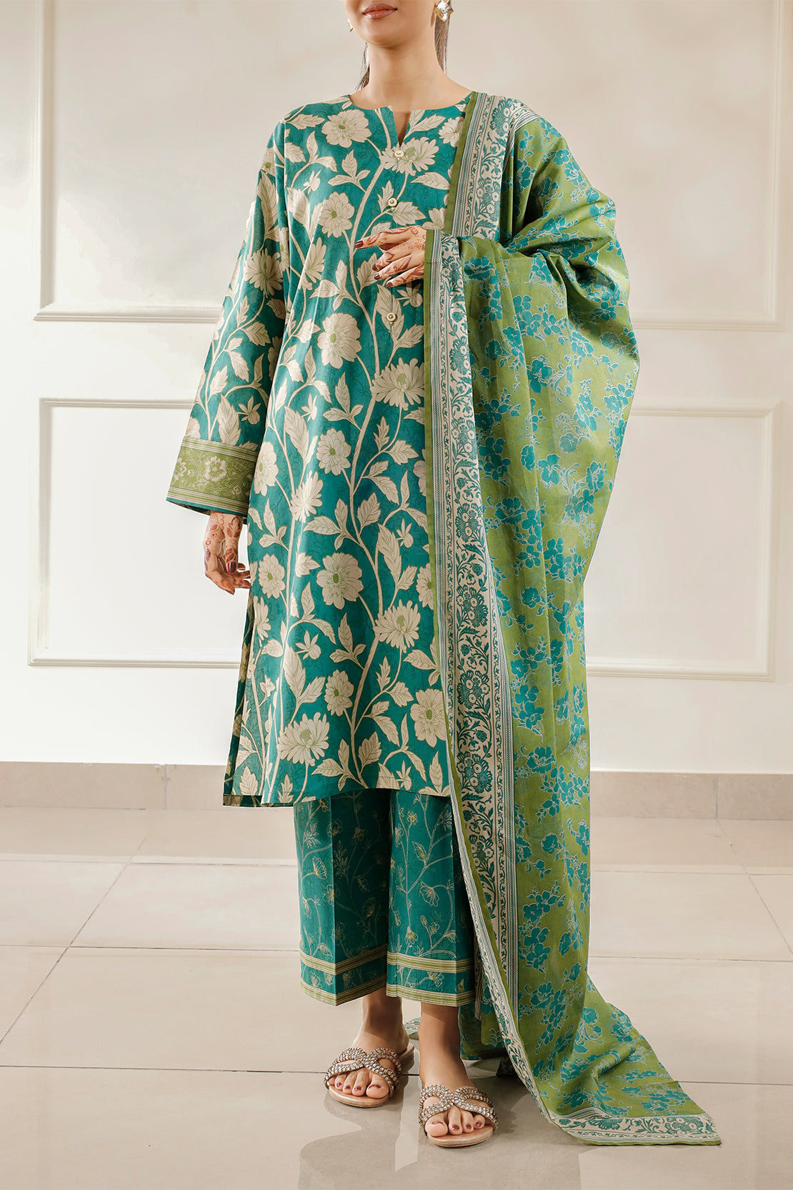 Saya Unstitched Printed Lawn 3 Piece