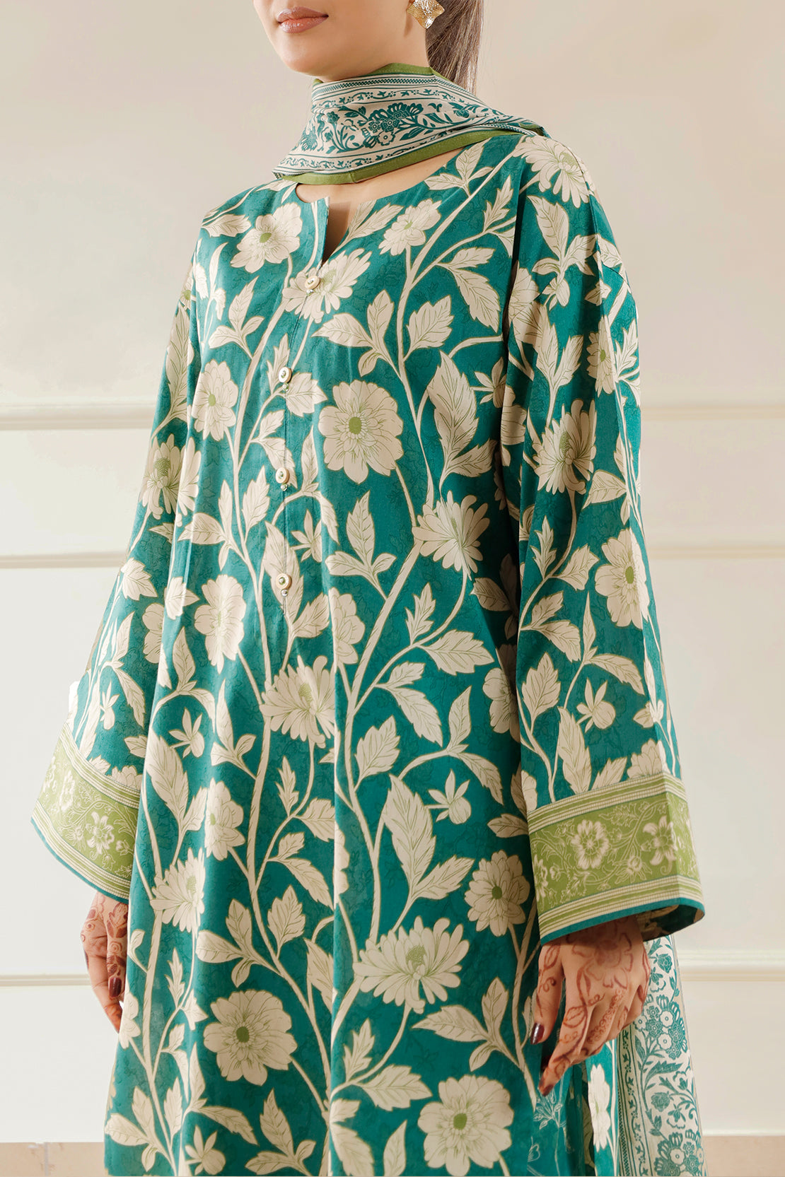 Saya Unstitched Printed Lawn 3 Piece