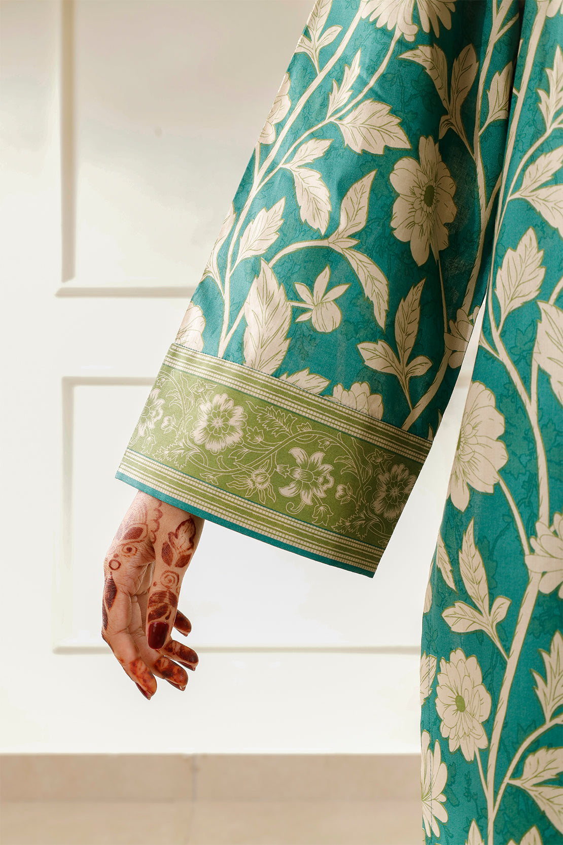 Saya Unstitched Printed Lawn 3 Piece