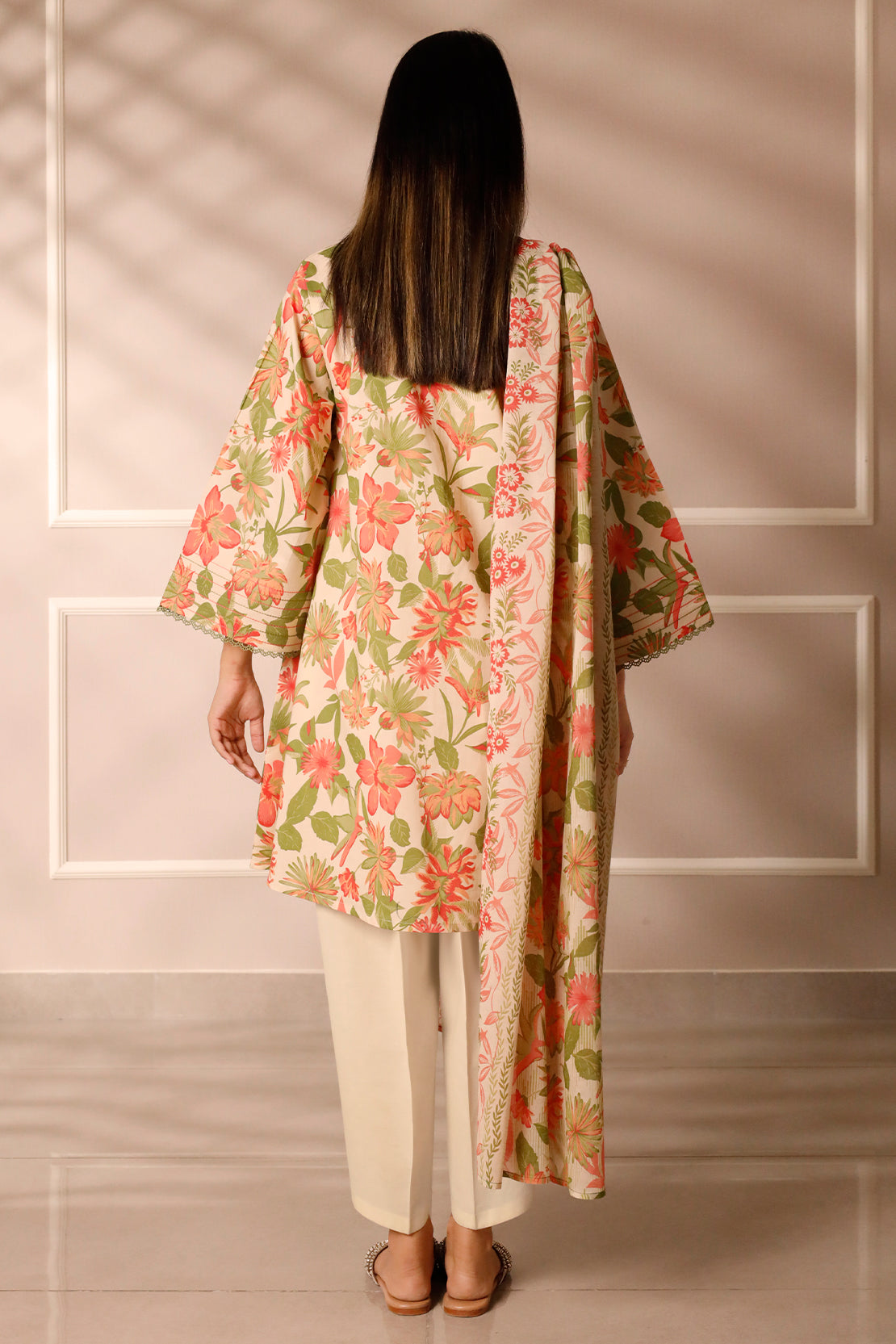 Saya Unstitched Printed Lawn 3 Piece
