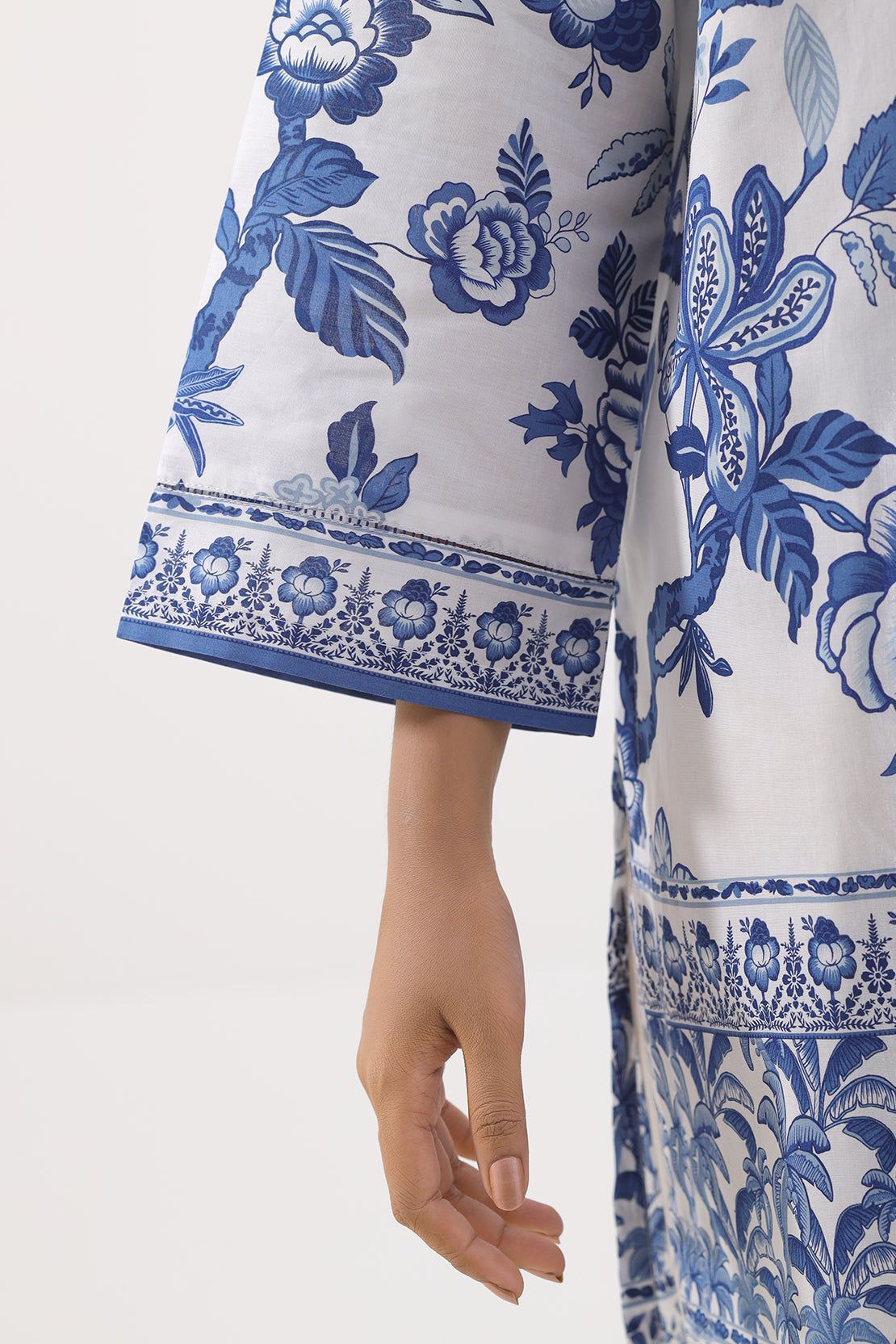 Saya Unstitched Printed Lawn 3 Piece