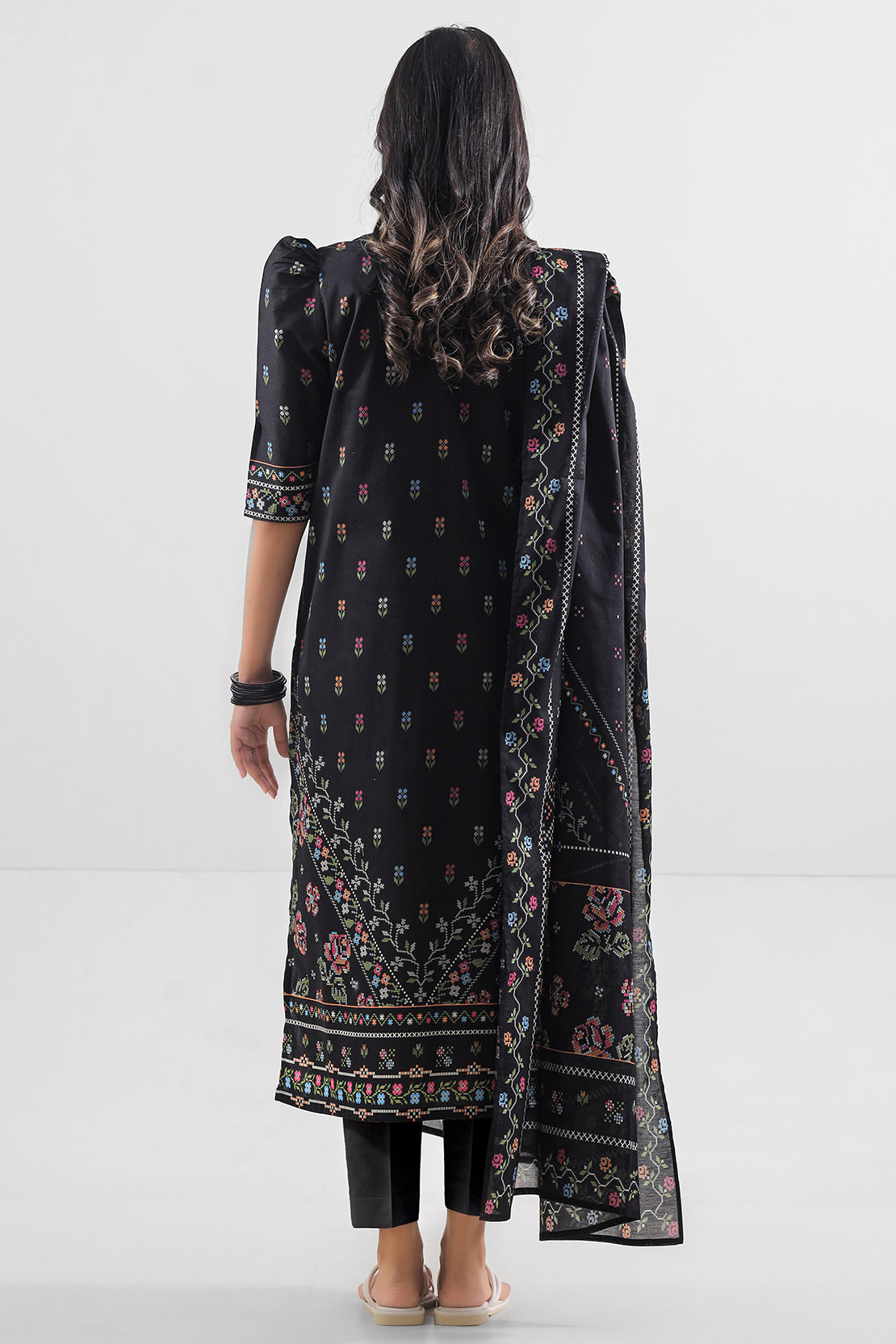 Saya Unstitched Printed Lawn 3 Piece