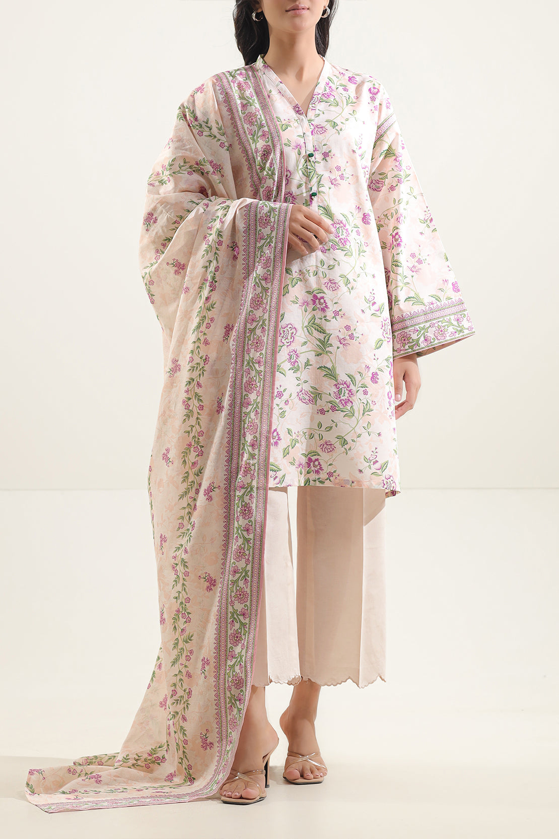 Saya Unstitched Printed Lawn 3 Piece
