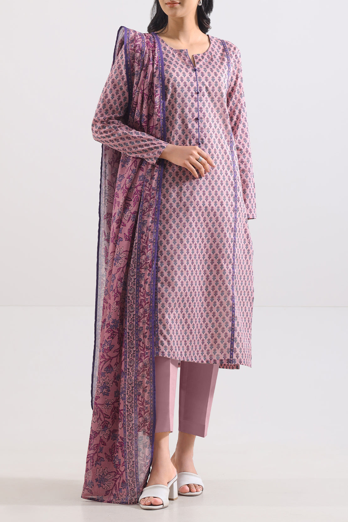 Saya Unstitched Printed Lawn 3 Piece
