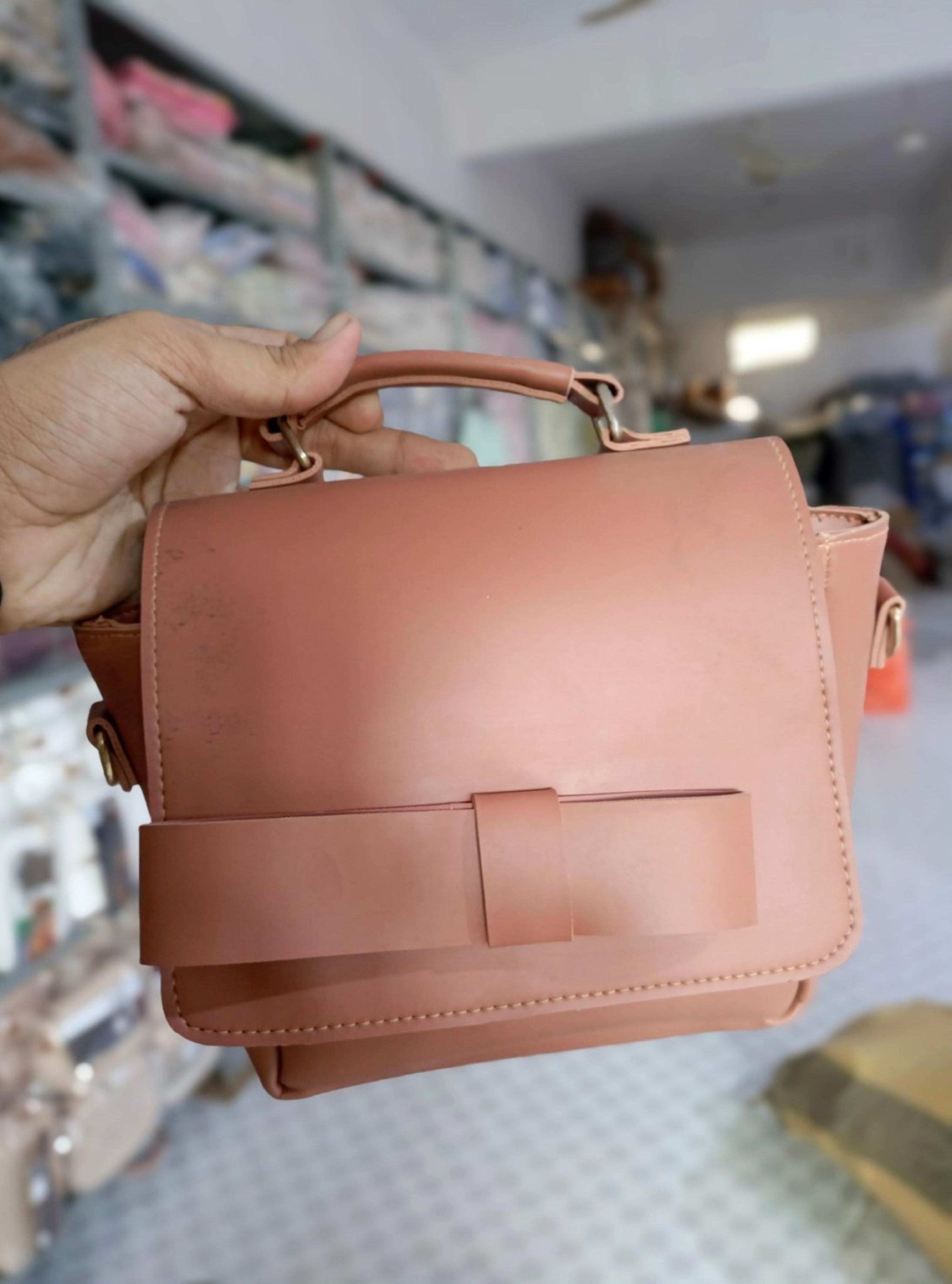 Premium Tan Leather Crossbody Handbag – Stylish Shoulder for Women