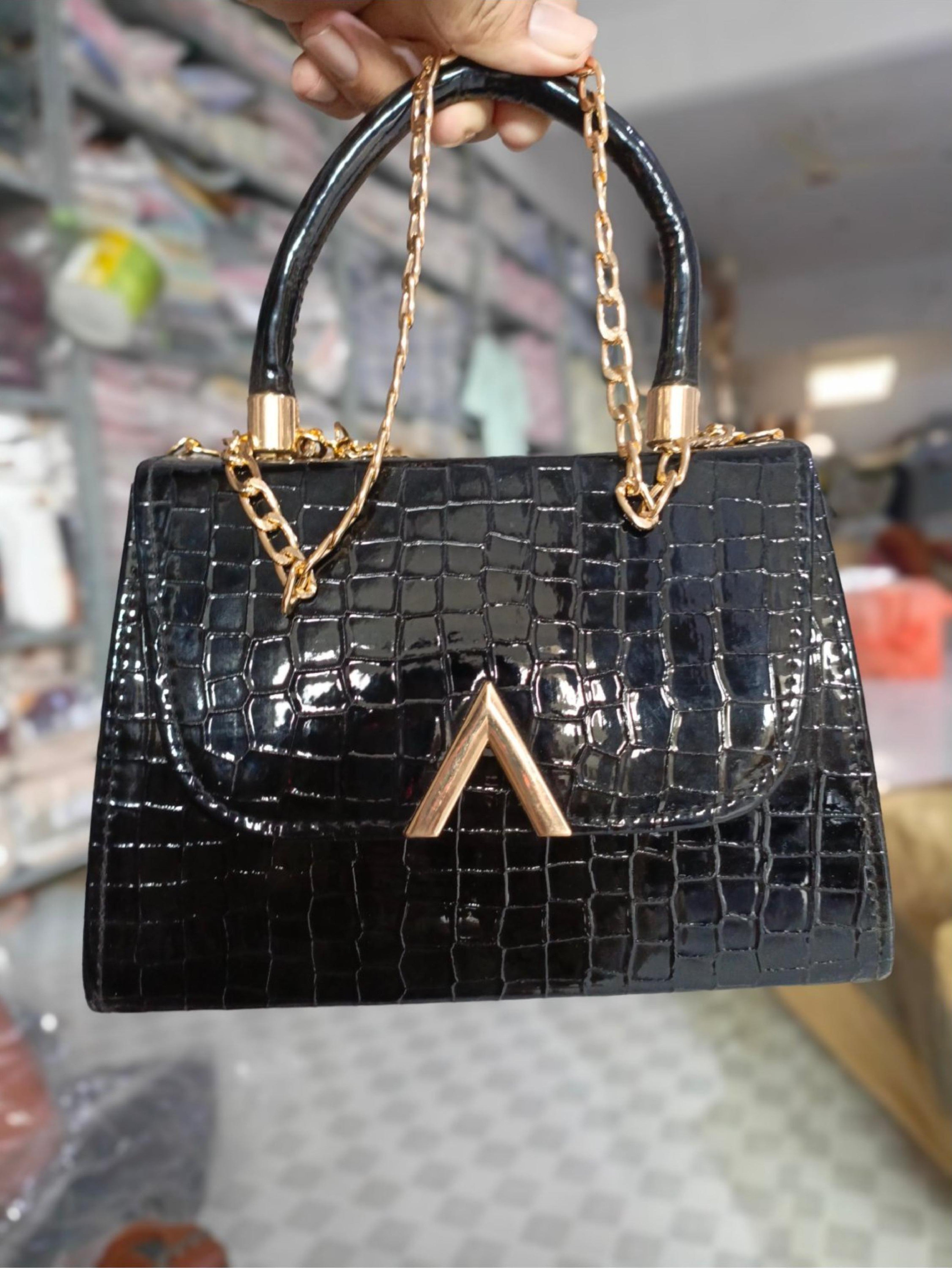 Premium Tan Leather Crossbody Handbag – Stylish Shoulder for Women