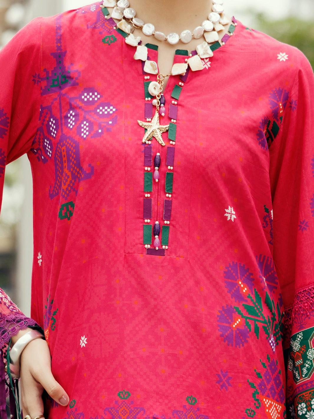 Almirah Pink Cambric 3Pc Unstitched - ALP-3PS-2206
