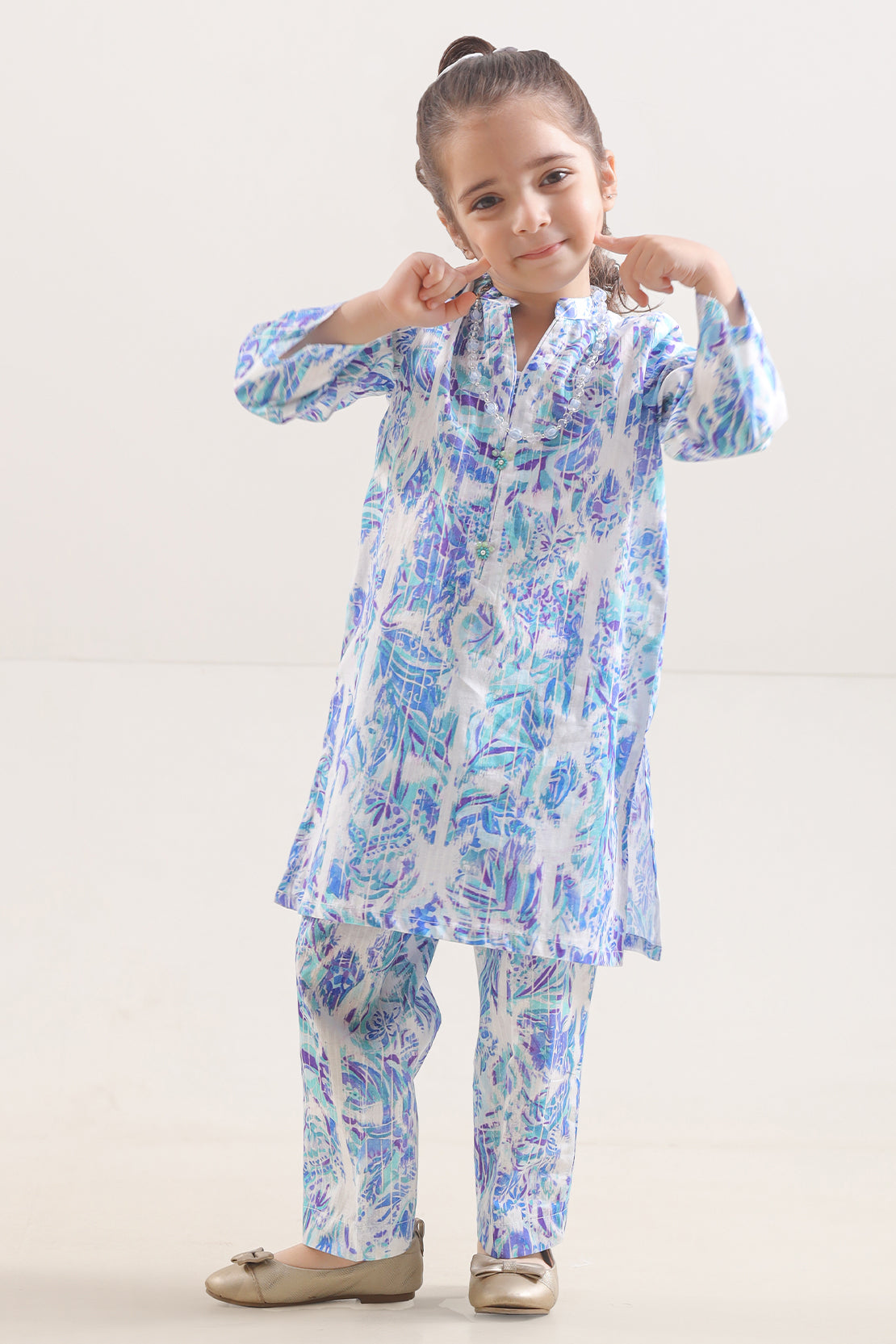 Saya Printed Strip Lawn Stitched 2 Piece (Shirt/Trouser)  For Kids