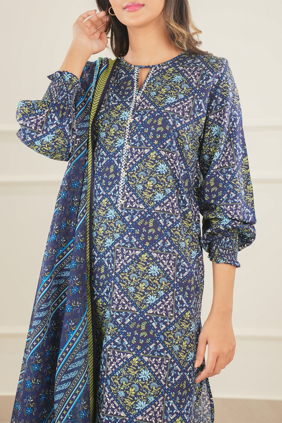 Saya Unstitched Printed Lawn 3 Piece