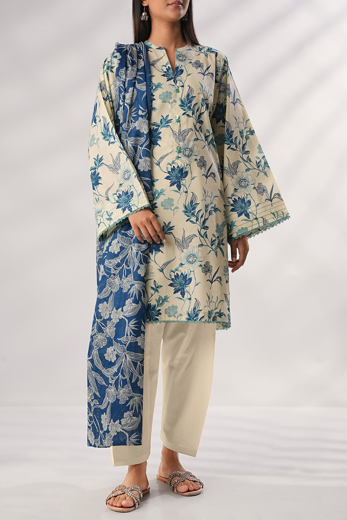 Saya Unstitched Printed Lawn 3 Piece
