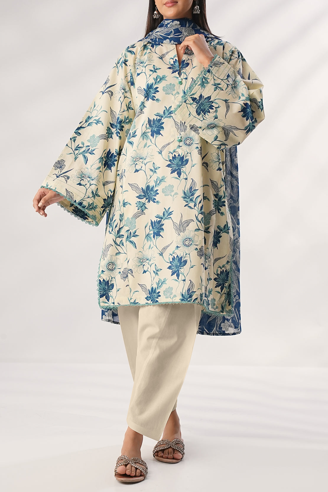 Saya Unstitched Printed Lawn 3 Piece