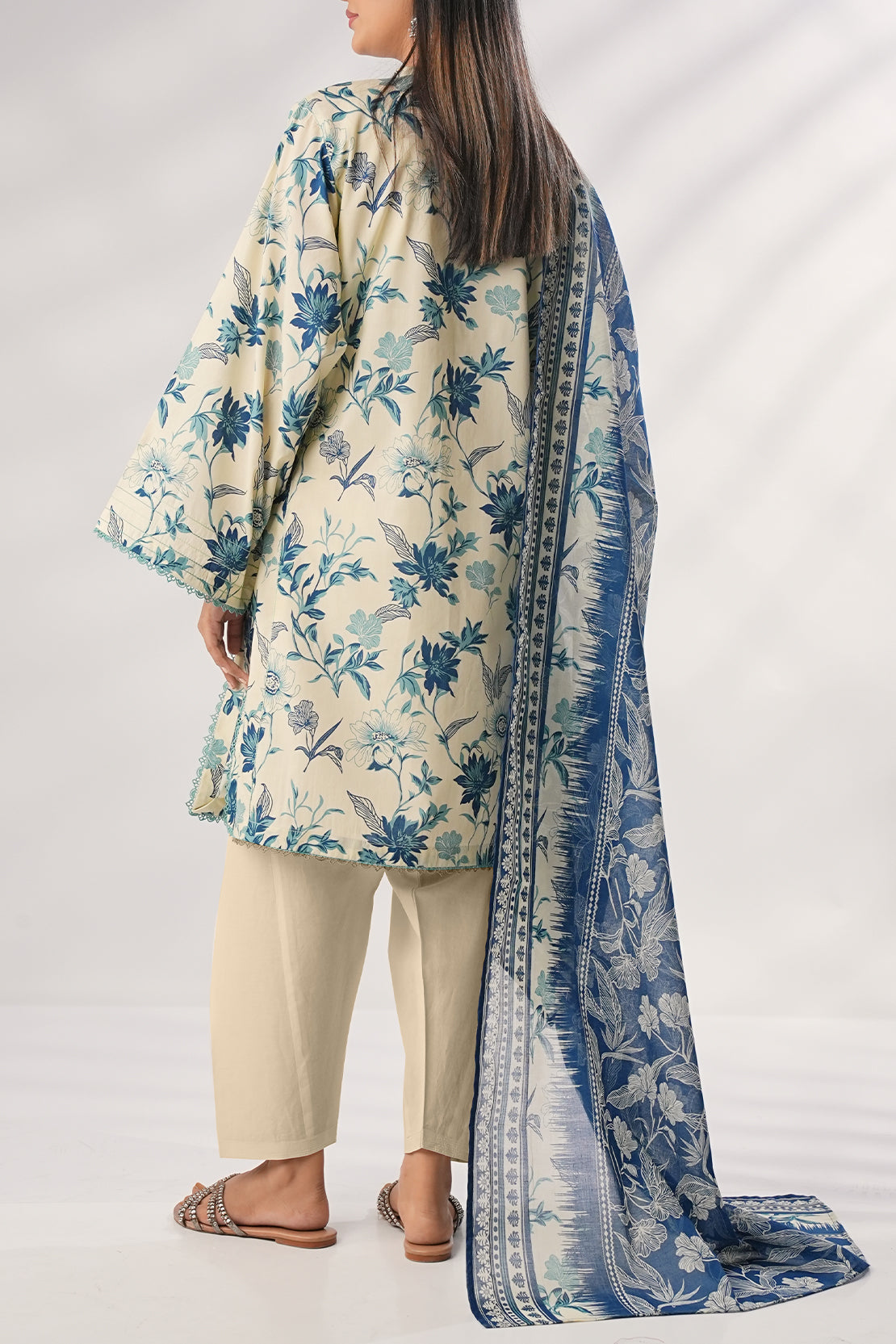 Saya Unstitched Printed Lawn 3 Piece